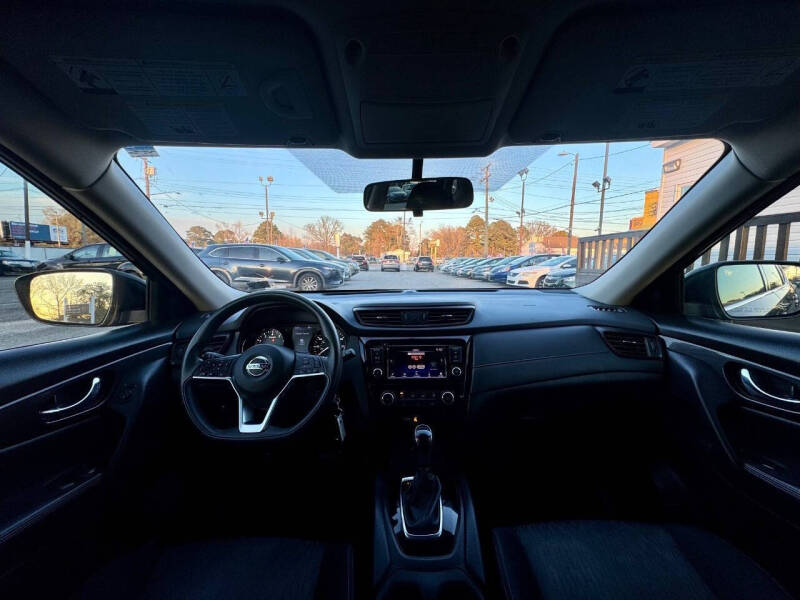 2018 Nissan Rogue S
