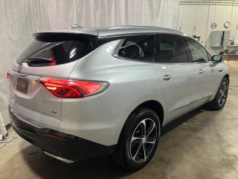 2022 Buick Enclave Essence