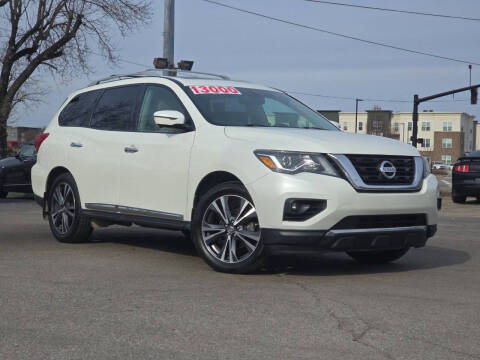 2017 Nissan Pathfinder Platinum