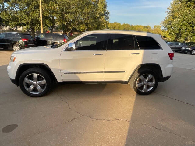 2012 Jeep Grand Cherokee for sale at Auto Connection in Waterloo, IA