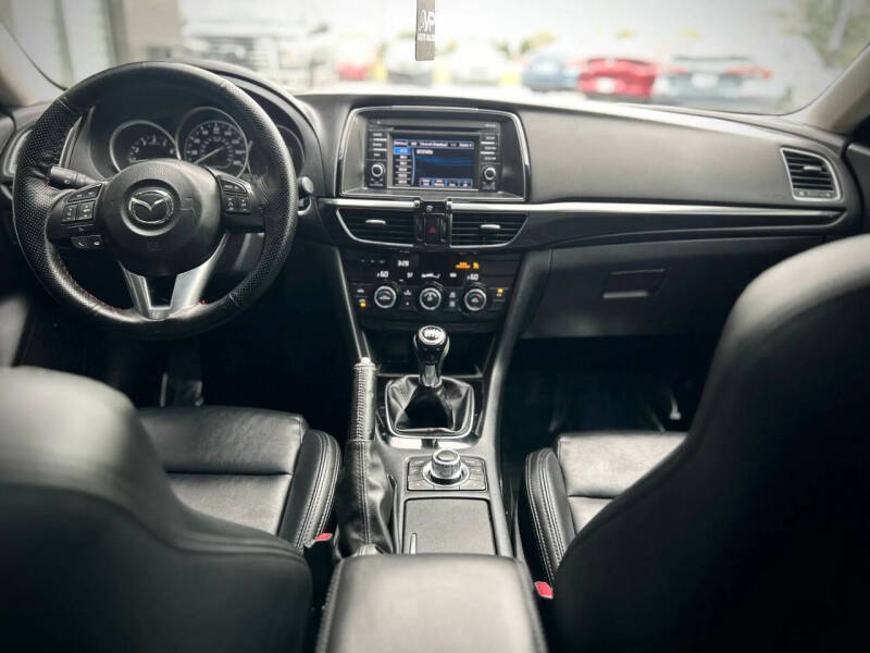 2015 Mazda MAZDA6 i Touring