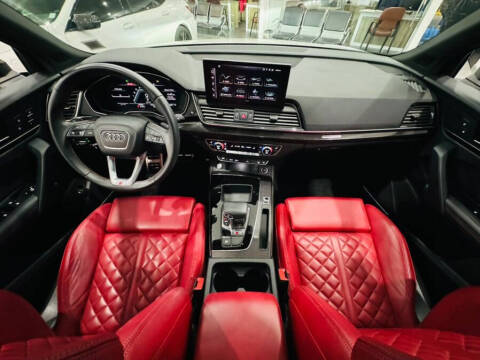 2024 Audi SQ5 3.0T quattro Premium Plus