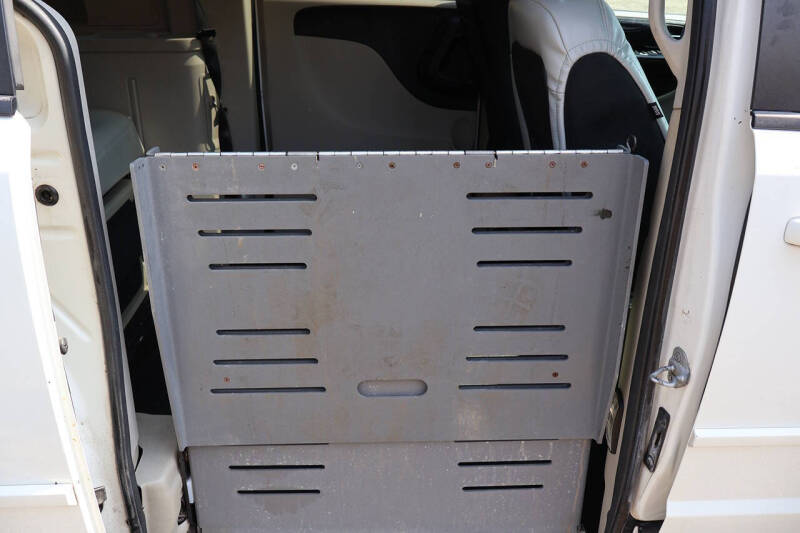 2011 Dodge Grand Caravan Express