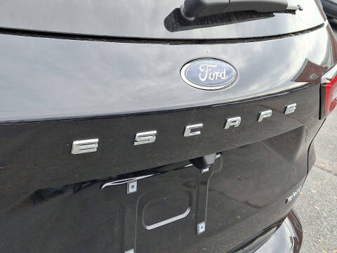 2023 Ford Escape ST-Line