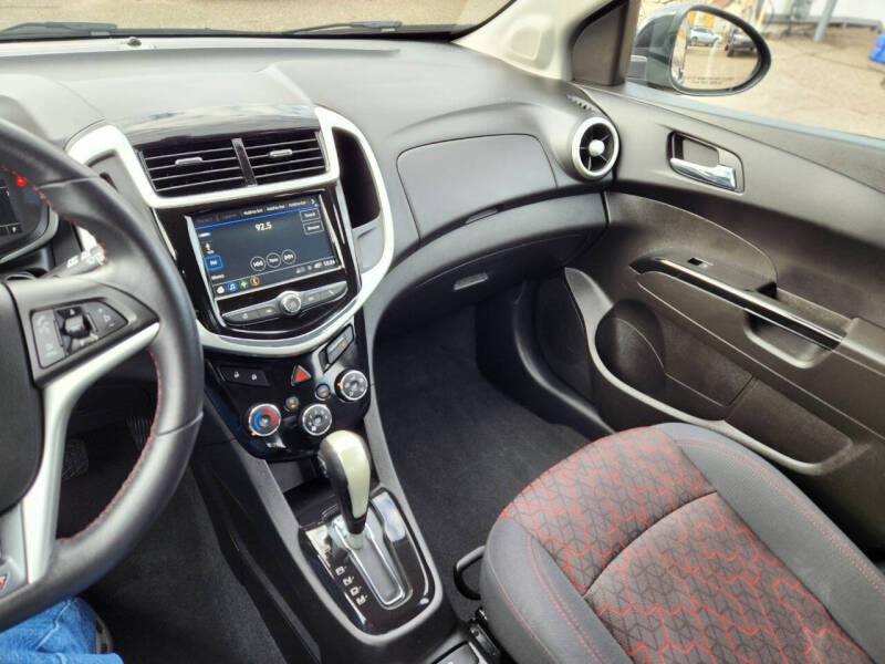 2018 Chevrolet Sonic LT Auto