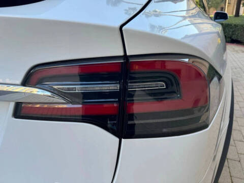 2018 Tesla Model X 75D