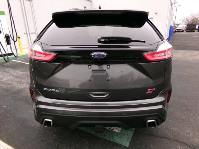 2020 Ford Edge ST