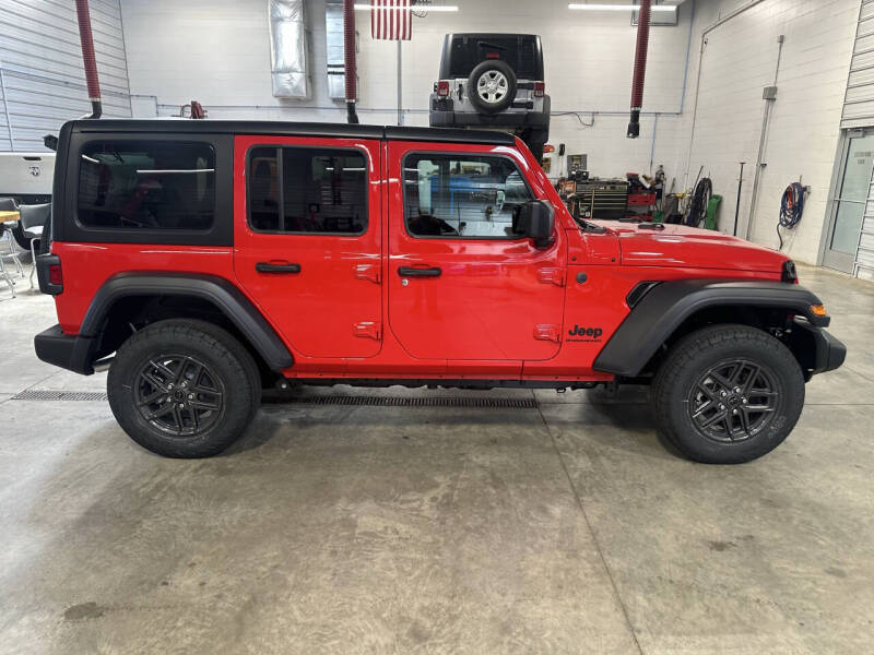 2026 Jeep Wrangler 4-Door Sport RHD's photo