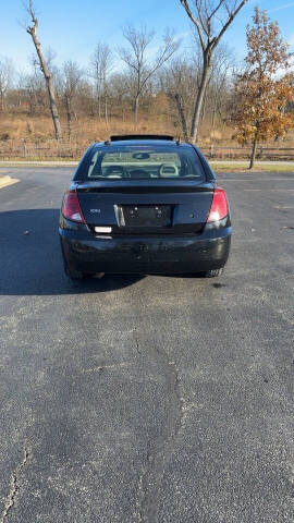 2005 Saturn Ion 3