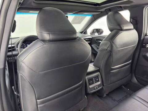 2021 Toyota Avalon XSE Nightshade