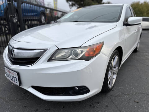 2013 Acura ILX 2.0L w/Premium