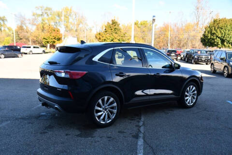 2021 Ford Escape Titanium