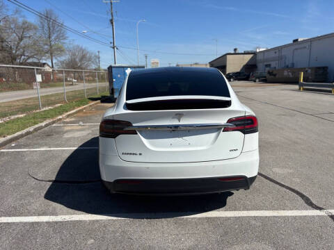 2016 Tesla Model X 90D