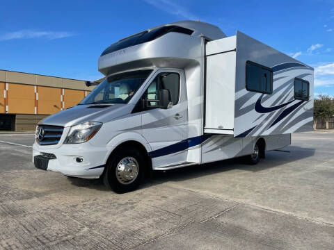 2018 Tiffin Wayfarer 24FW Diesel