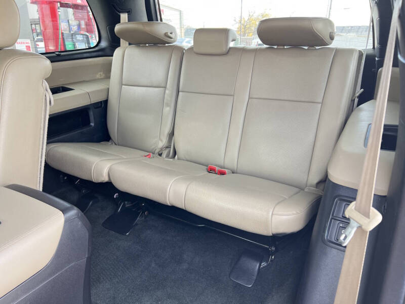 2016 Toyota Sequoia Platinum