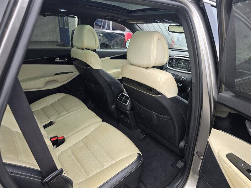 2016 Kia Sorento SX Limited V6