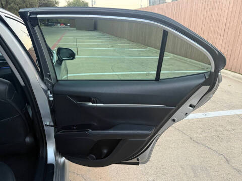 2020 Toyota Camry XSE