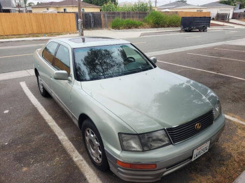 1997 Lexus LS 400