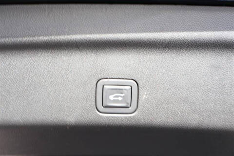 2024 Cadillac Escalade ESV Luxury