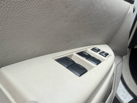 2012 Subaru Outback 2.5i Premium