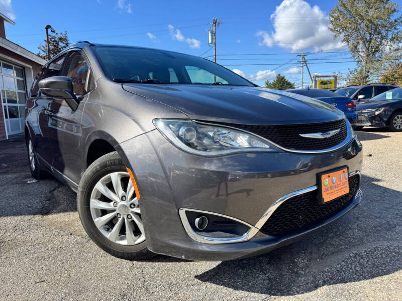 2019 Chrysler Pacifica Touring L