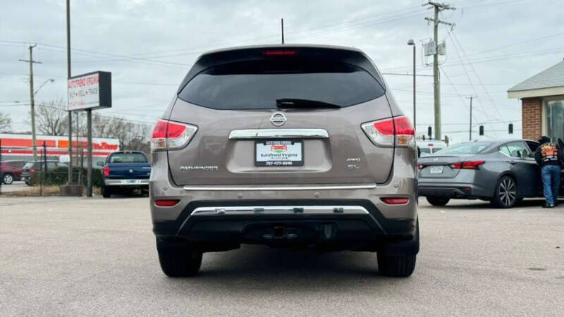 2014 Nissan Pathfinder SL