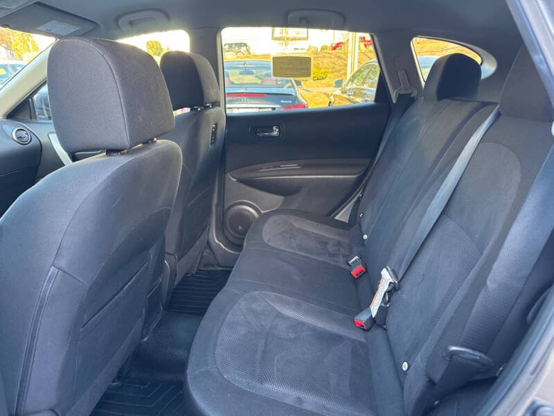 2015 Nissan Rogue Select S