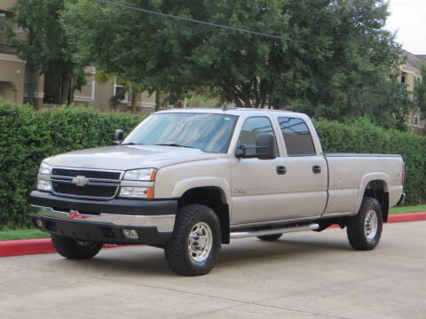 2007 Chevrolet Silverado 3500 Classic for sale at RBP Automotive Inc. in Houston TX