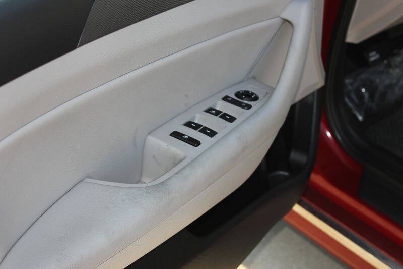 2016 Hyundai Sonata Hybrid SE