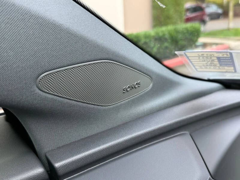 2024 Audi Q4 e-tron quattro Prestige 50