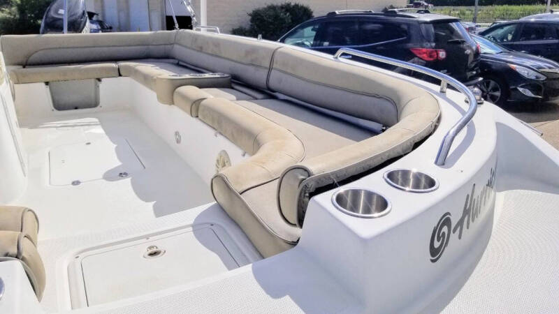 2015 Hurricane Sun Deck 201