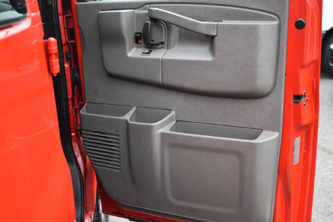 2017 Chevrolet Express 2500