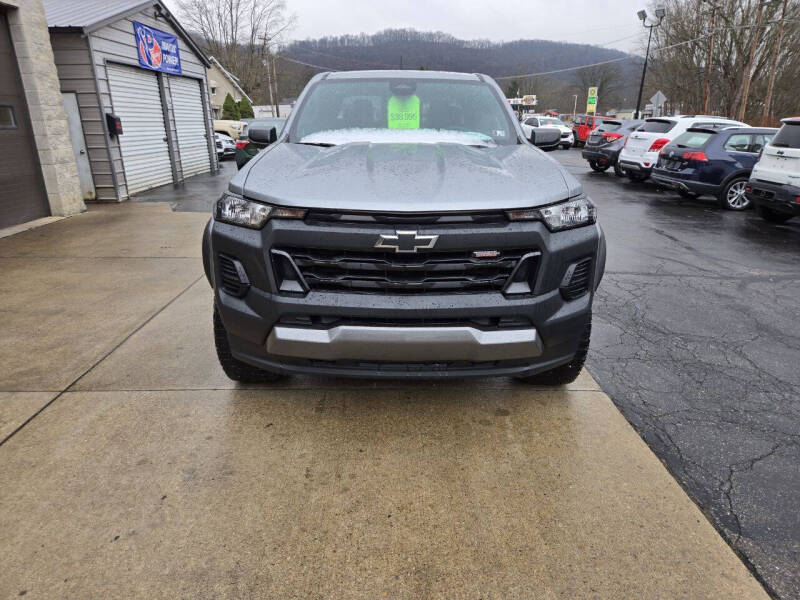 2023 Chevrolet Colorado Trail Boss photo 3