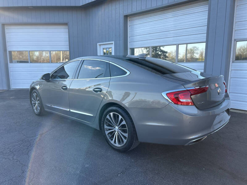 2017 Buick LaCrosse Essence