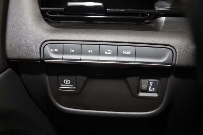 2022 Cadillac Escalade ESV Premium Luxury