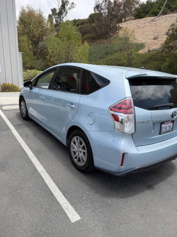 2015 Toyota Prius v Three