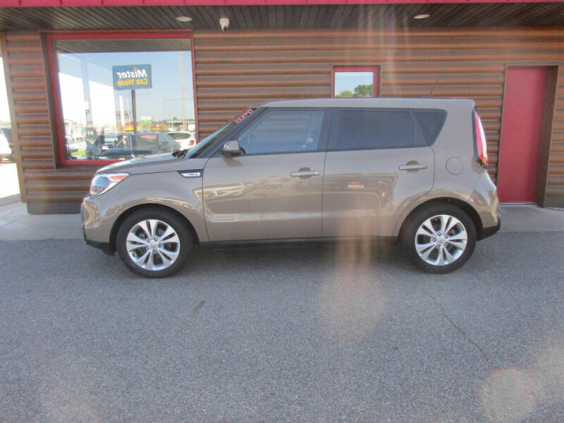 2015 Kia Soul +