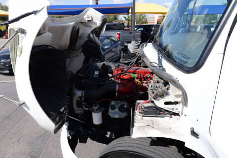 2014 Freightliner M2 106