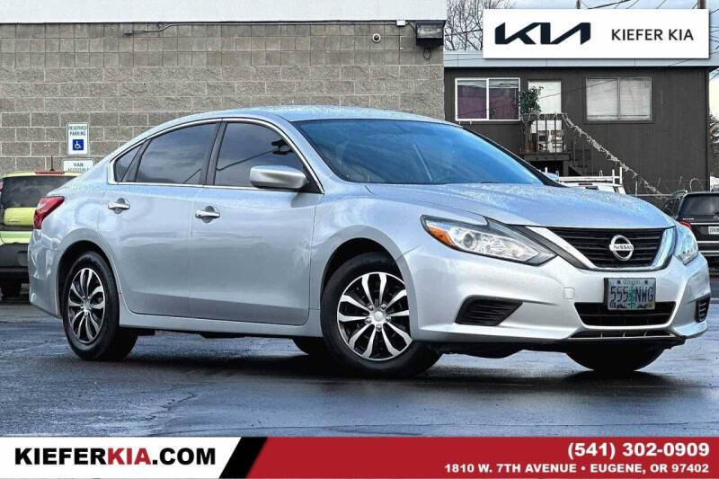 2016 Nissan Altima for sale at Kiefer Kia in Eugene OR