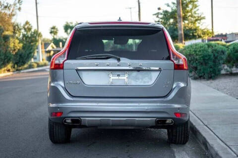 2017 Volvo XC60 T5 Inscription