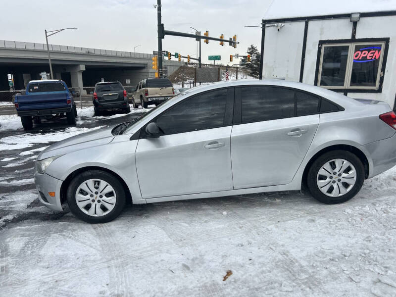 2014 Chevrolet Cruze LS Auto