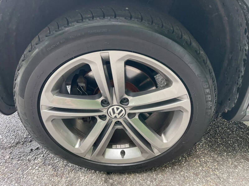 2017 Volkswagen Tiguan 2.0T Sport 4Motion