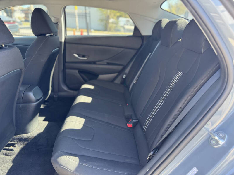 2023 Hyundai Elantra SEL