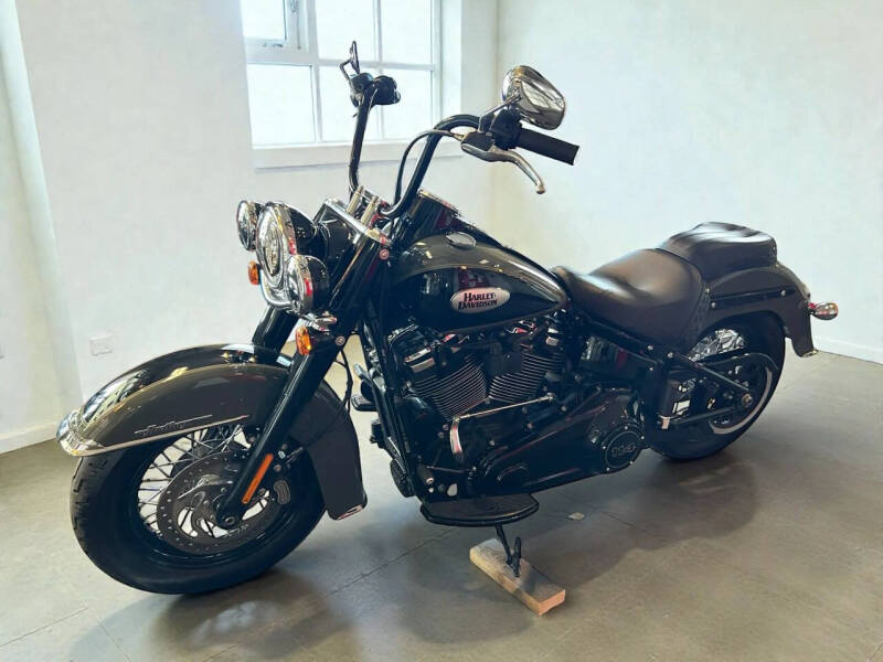 2021 Harley-Davidson FLHCS Heritage Classic 114