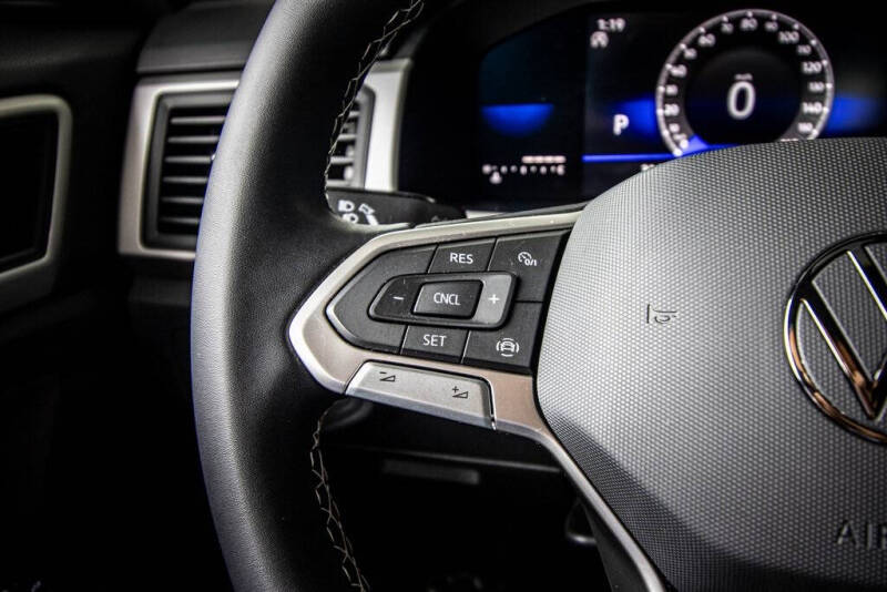 2023 Volkswagen Atlas Cross Sport SE