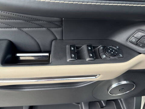 2024 Ford Expedition MAX Platinum