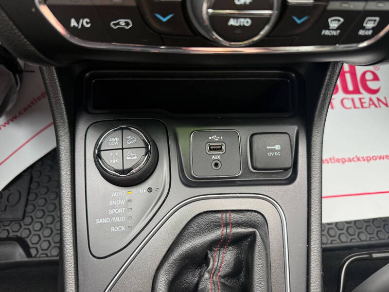 2021 Jeep Cherokee Trailhawk