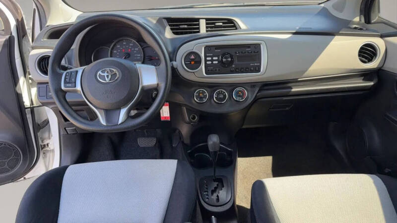 2012 Toyota Yaris