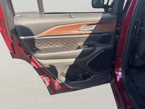 2023 Jeep Grand Cherokee Summit 4xe