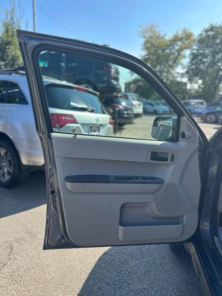 2011 Ford Escape XLS